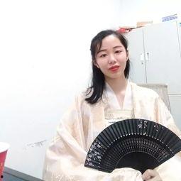 白鹿进娱乐圈是为了吃瓜,只为品尝娱乐圈的“瓜香”